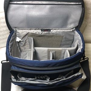 Lowepro Magnum Professional DSLR Camera Bag